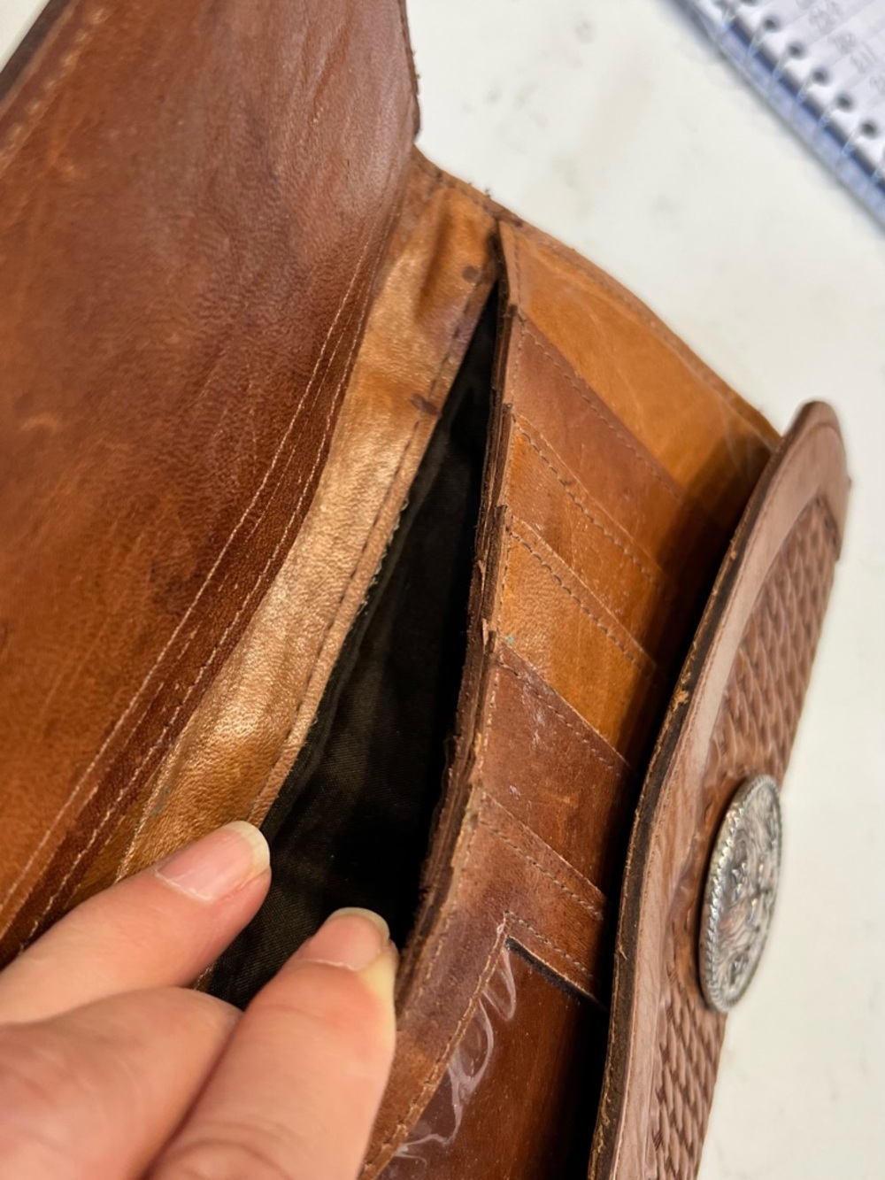 Hand-Tooled Tan Leather Wallet Clutch with Decorative Silver Concho - Picture 5 of 10